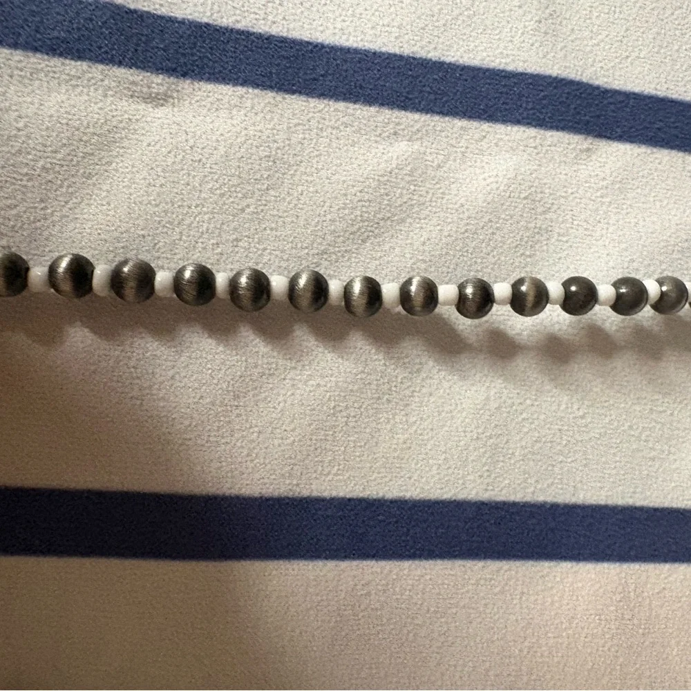 Necklace - Picture 3 of 3
